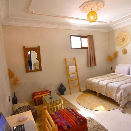 Caban Surf Hostel Tamraght Buitenkant foto