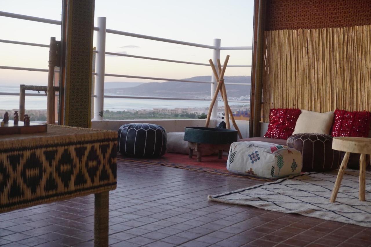 Caban Surf Hostel Tamraght Buitenkant foto
