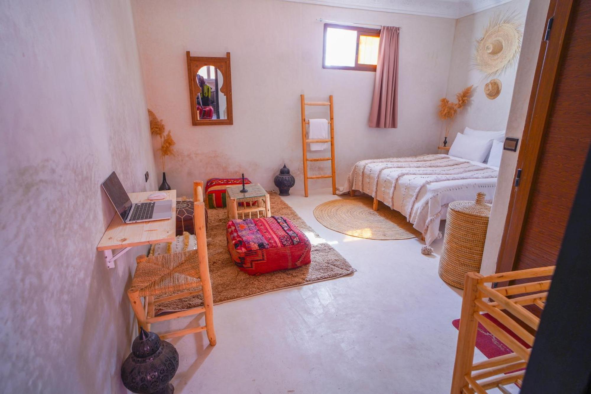 Caban Surf Hostel Tamraght Buitenkant foto